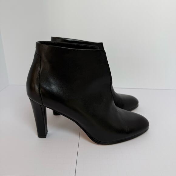 Tahari Meredith | Black | 8M - Picture 2 of 6